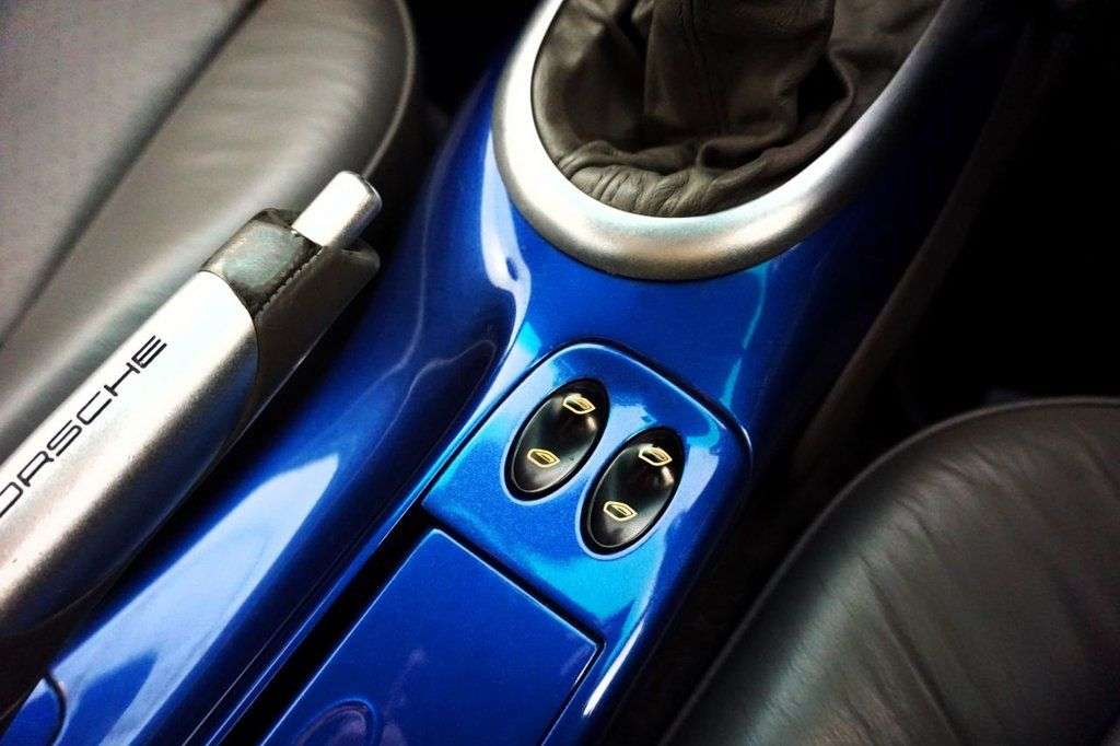 2004 PORSCHE 911 2004 PORSCHE 911