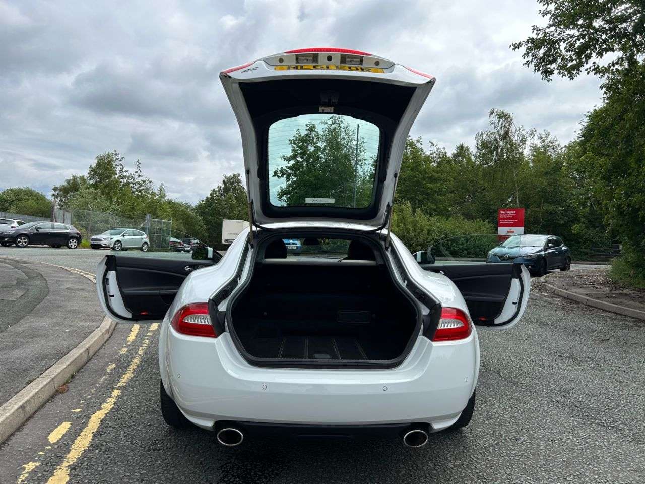 2011 JAGUAR XK 2011 JAGUAR XK