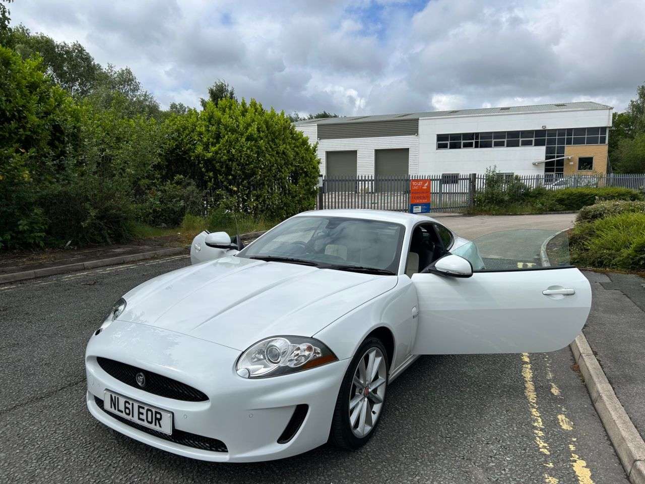 2011 JAGUAR XK 2011 JAGUAR XK