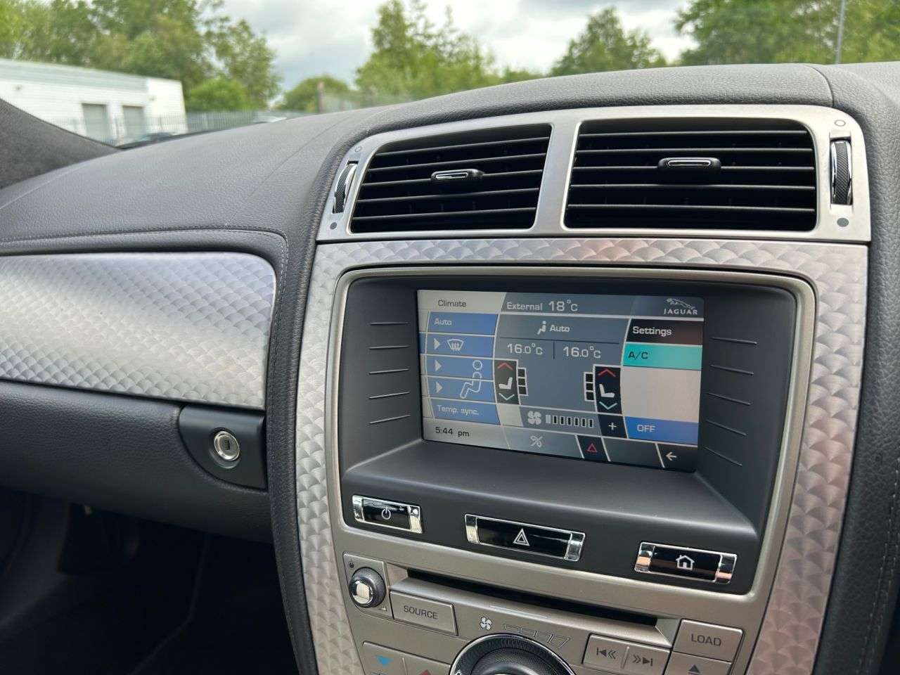 2011 JAGUAR XK 2011 JAGUAR XK