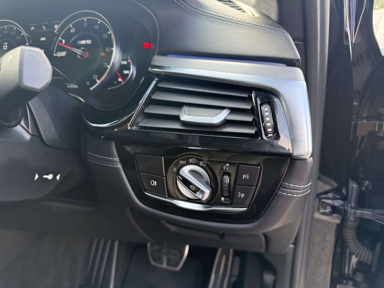 2019 BMW M5 2019 BMW M5