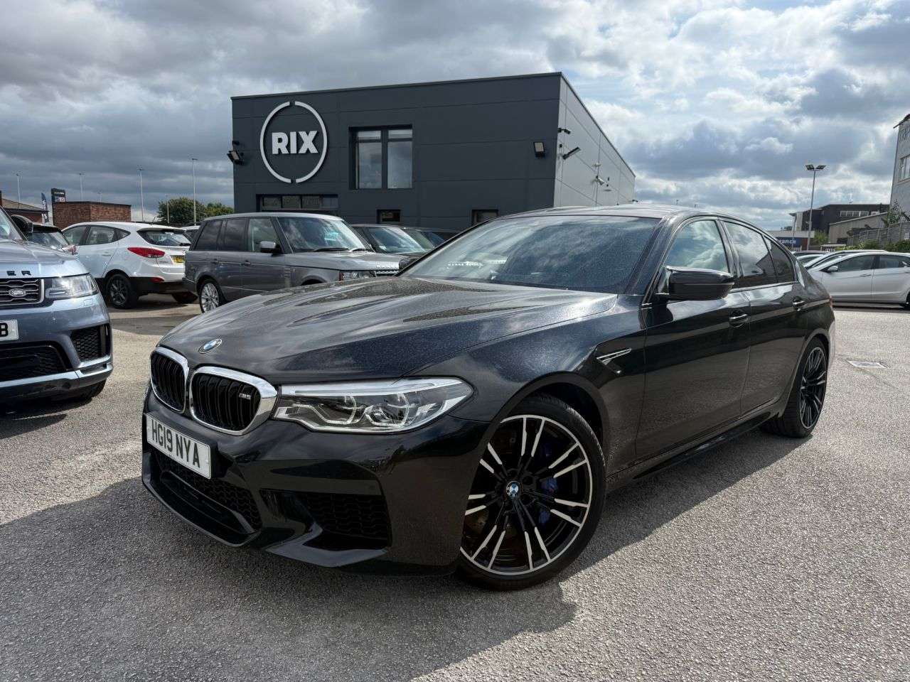 A 2019 BMW M5 4.4 V8 GPF Saloon 4dr Petrol Steptronic xDrive Euro 6 (600 ps)-1 FORMER KEE A 2019 BMW M5 4.4 V8 GPF Saloon 4dr Petrol Steptronic xDrive Euro 6 (600 ps)-1 FORMER KEE