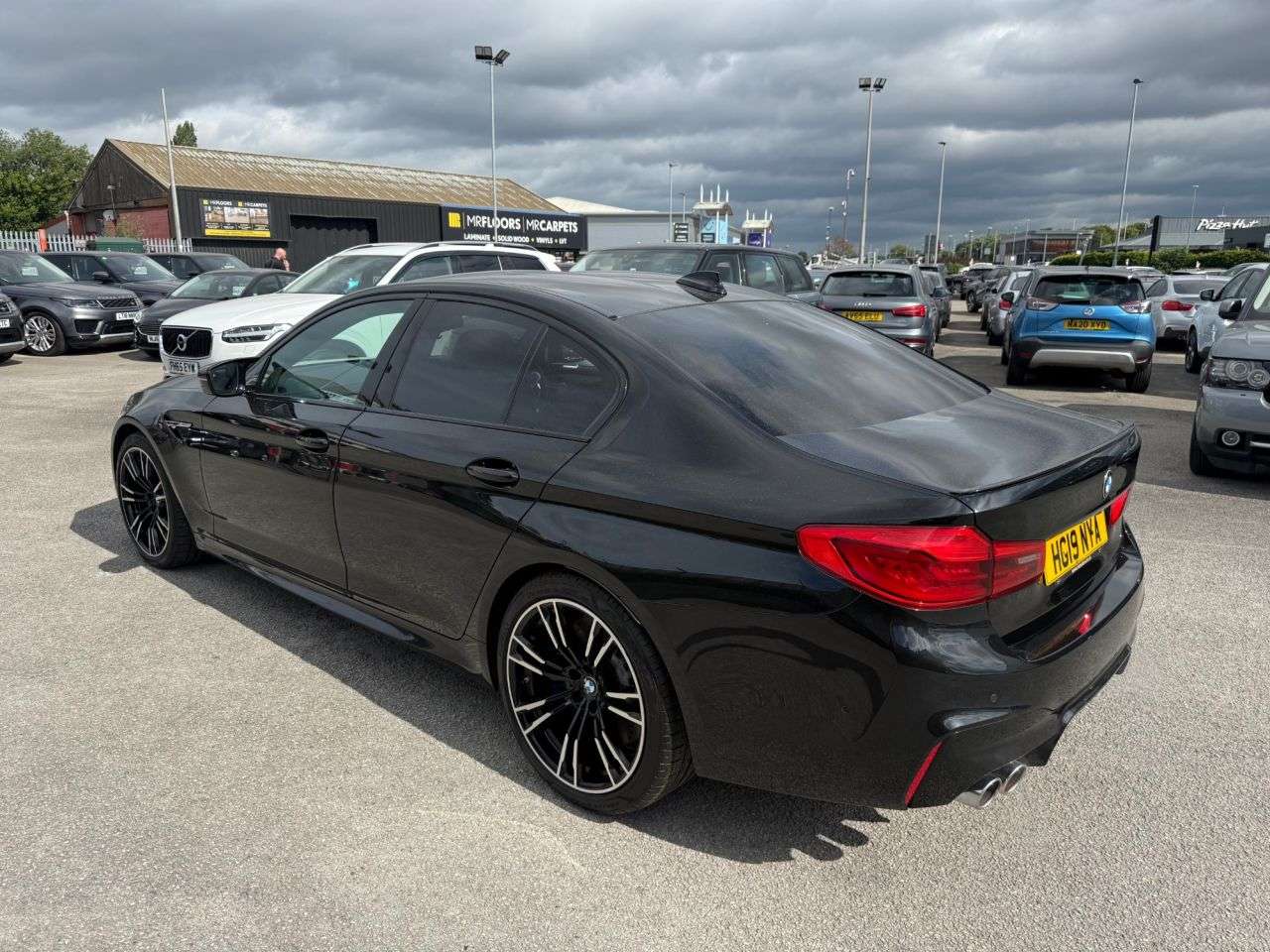 A 2019 BMW M5 4.4 V8 GPF Saloon 4dr Petrol Steptronic xDrive Euro 6 (600 ps)-1 FORMER KEE A 2019 BMW M5 4.4 V8 GPF Saloon 4dr Petrol Steptronic xDrive Euro 6 (600 ps)-1 FORMER KEE