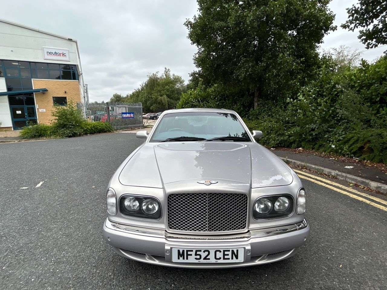 2002 BENTLEY ARNAGE 2002 BENTLEY ARNAGE