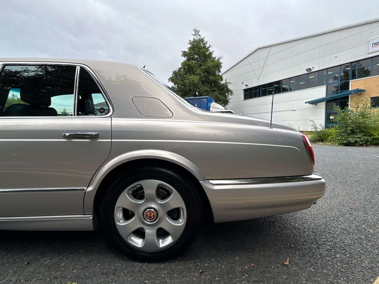 2002 BENTLEY ARNAGE 2002 BENTLEY ARNAGE
