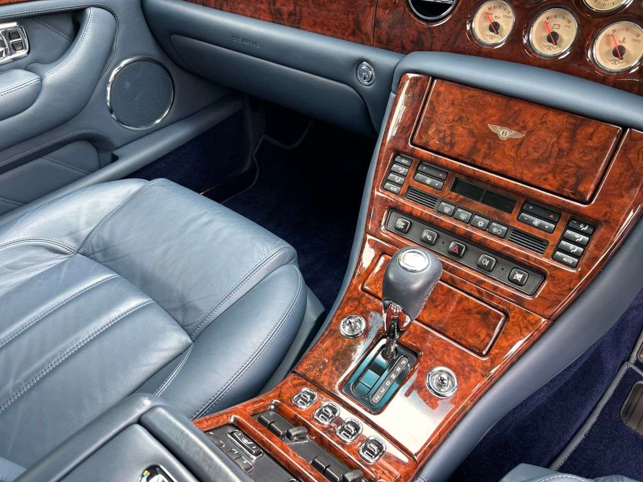 2002 BENTLEY ARNAGE 2002 BENTLEY ARNAGE