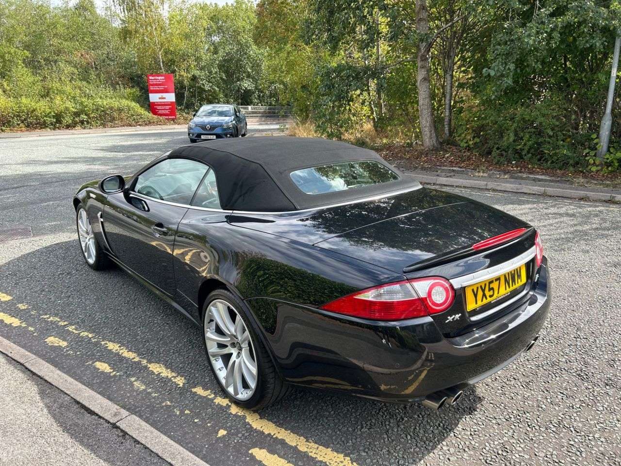 null JAGUAR XKR null JAGUAR XKR