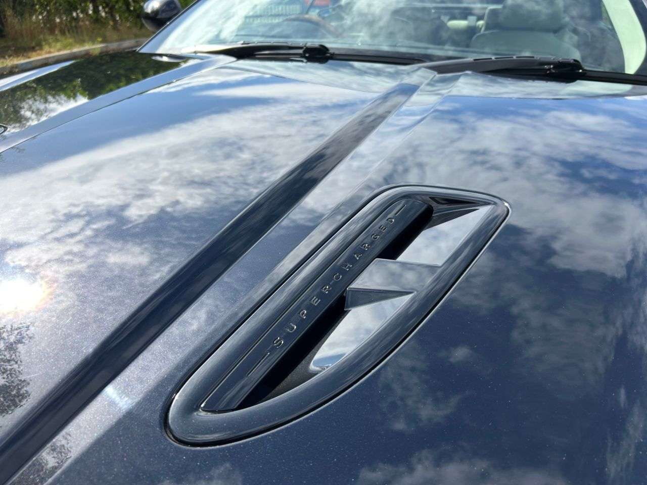 null JAGUAR XKR null JAGUAR XKR