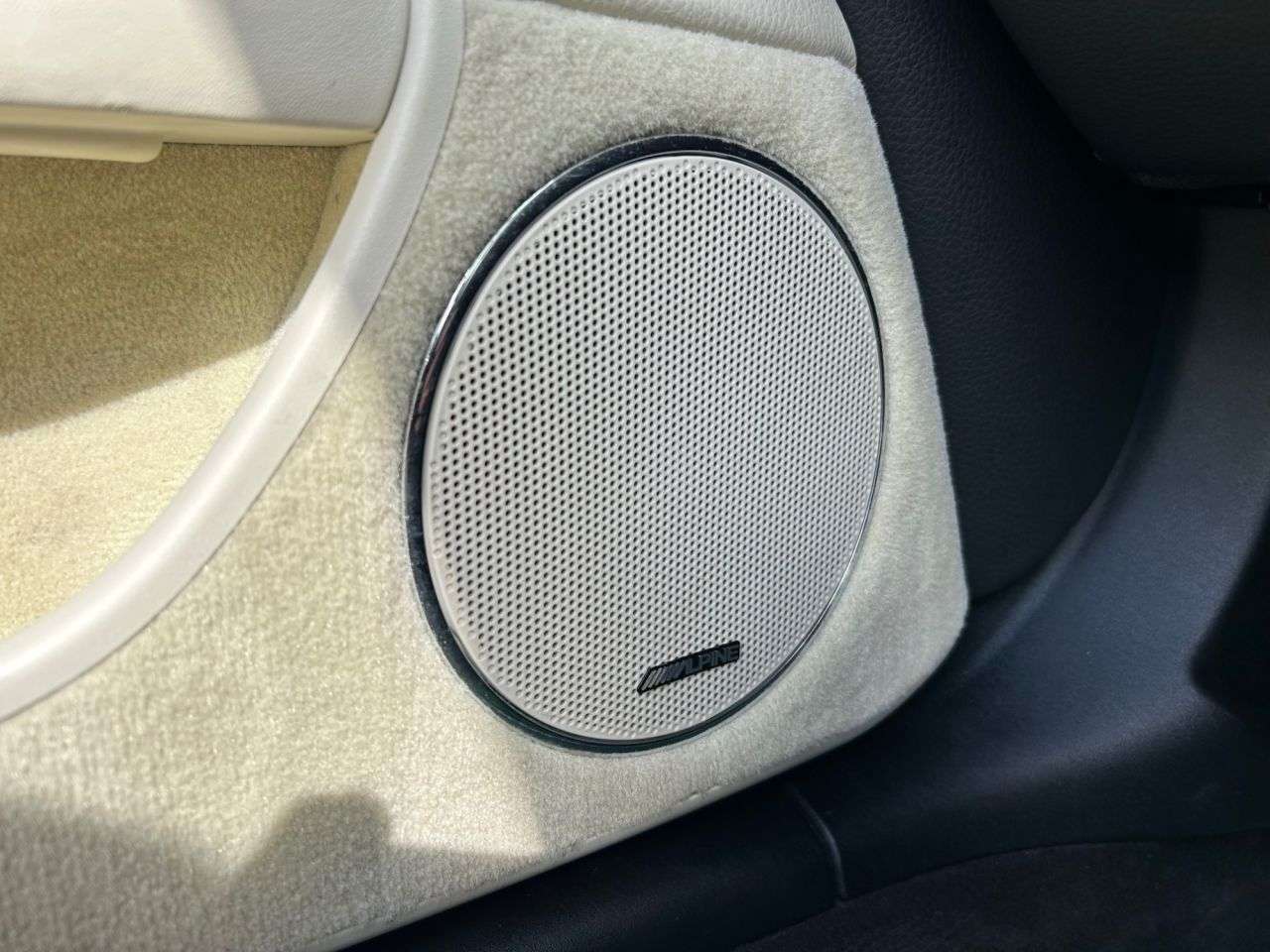 null JAGUAR XKR null JAGUAR XKR