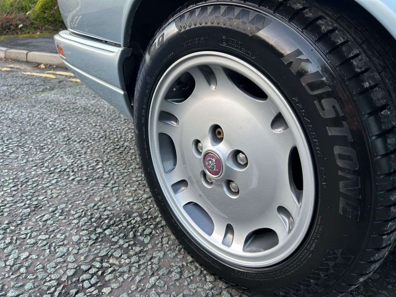 1995 JAGUAR XJ 1995 JAGUAR XJ