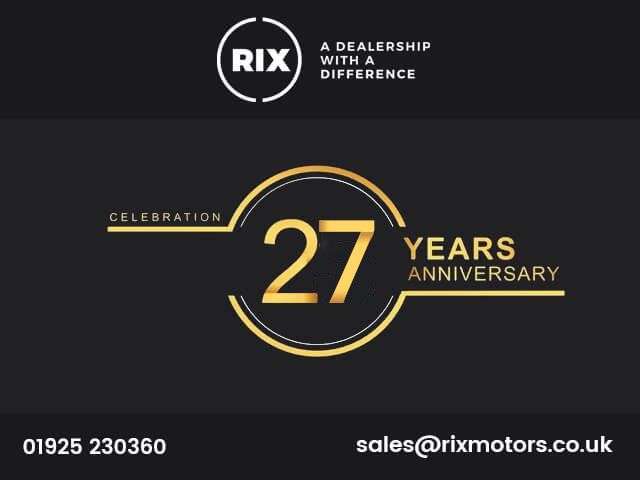 A 2013 LAND ROVER RANGE ROVER 4.4 SD V8 Vogue SE SUV 5dr Diesel Auto 4WD Euro 5 (339 ps) 2 FORMER KEEPERS A 2013 LAND ROVER RANGE ROVER 4.4 SD V8 Vogue SE SUV 5dr Diesel Auto 4WD Euro 5 (339 ps) 2 FORMER KEEPERS