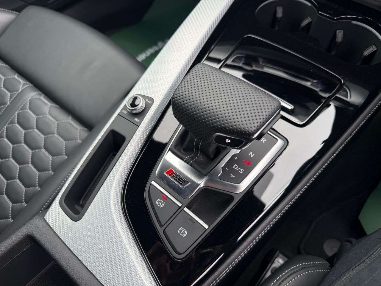 2023 AUDI RS4 AVANT 2023 AUDI RS4 AVANT