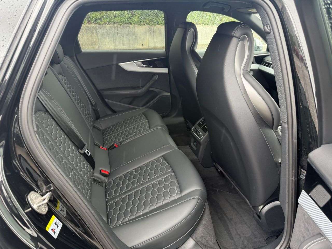 2023 AUDI RS4 AVANT 2023 AUDI RS4 AVANT