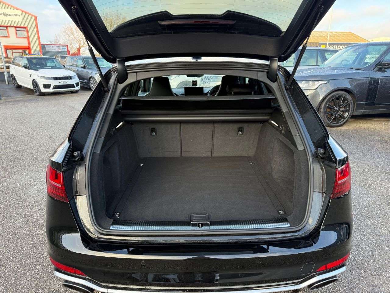 2023 AUDI RS4 AVANT 2023 AUDI RS4 AVANT