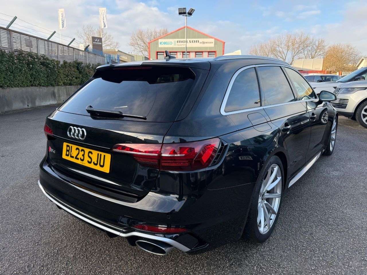 2023 AUDI RS4 AVANT 2023 AUDI RS4 AVANT