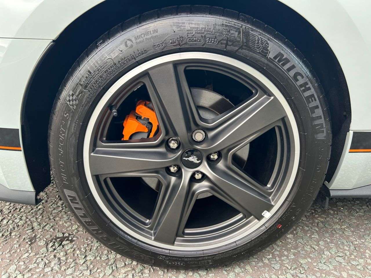 2021 FORD MUSTANG 2021 FORD MUSTANG