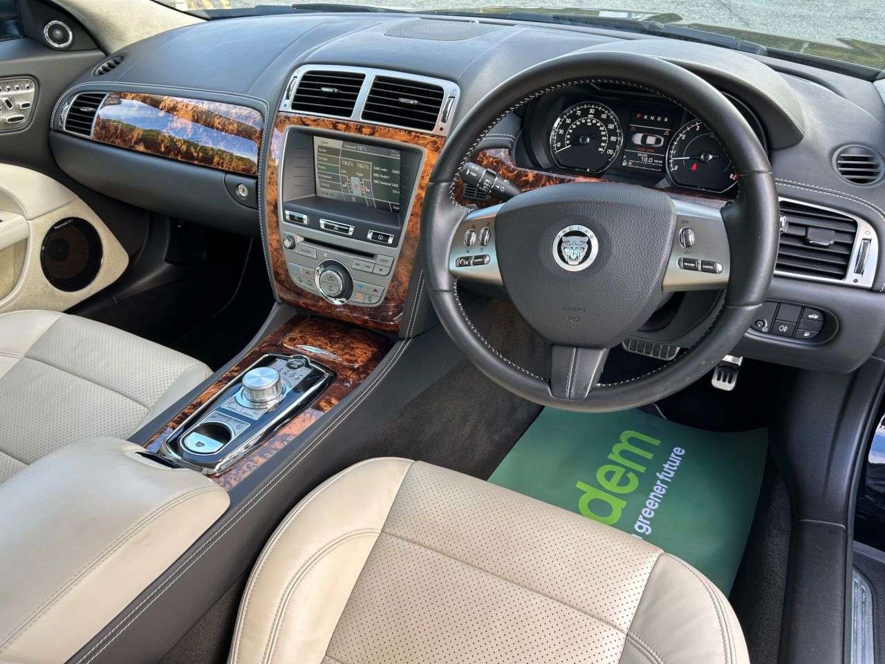 2010 JAGUAR XK 2010 JAGUAR XK