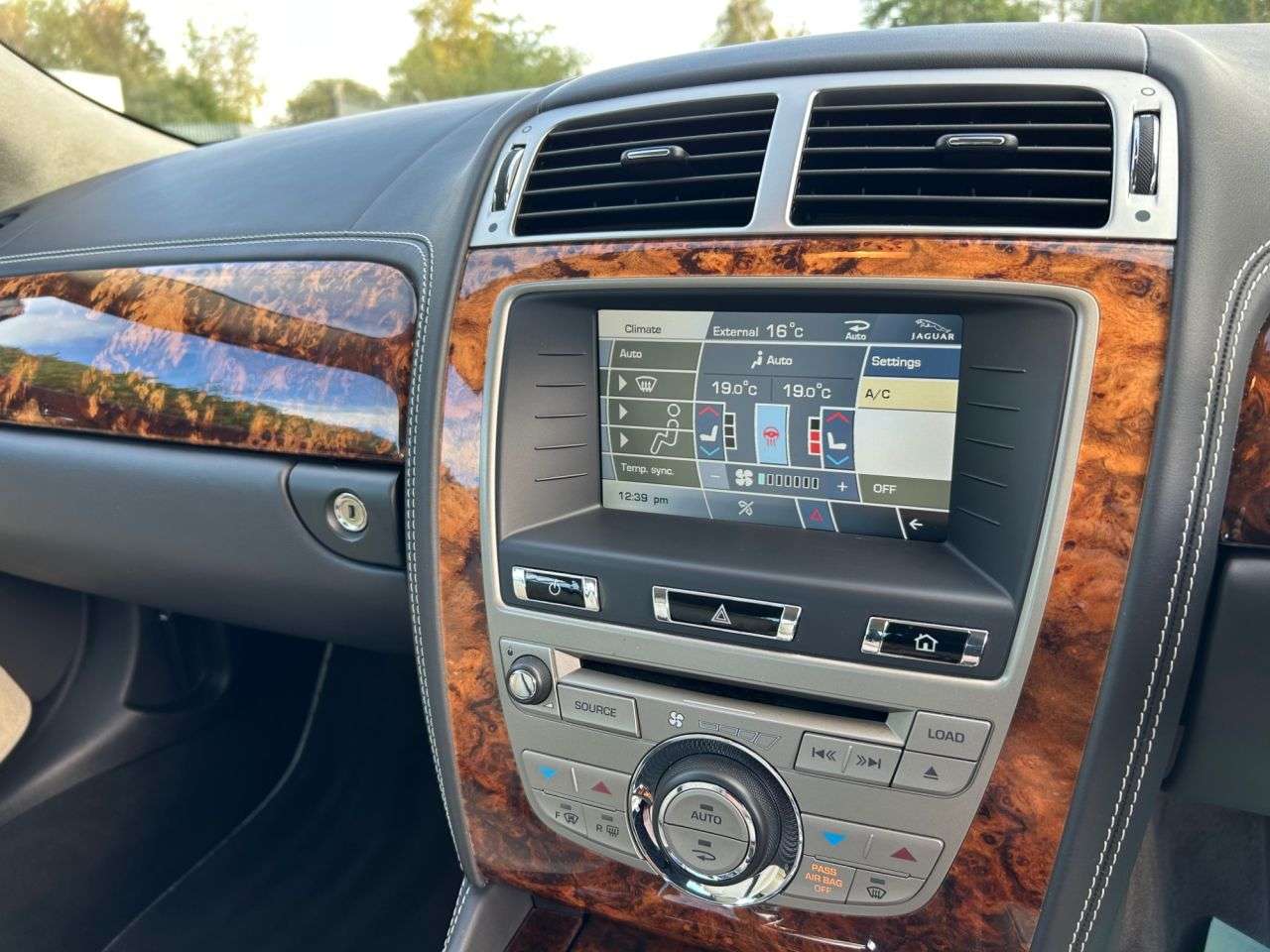 2010 JAGUAR XK 2010 JAGUAR XK