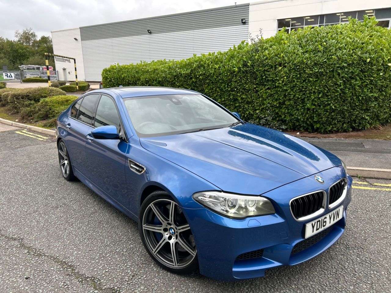 2016 BMW M5 2016 BMW M5