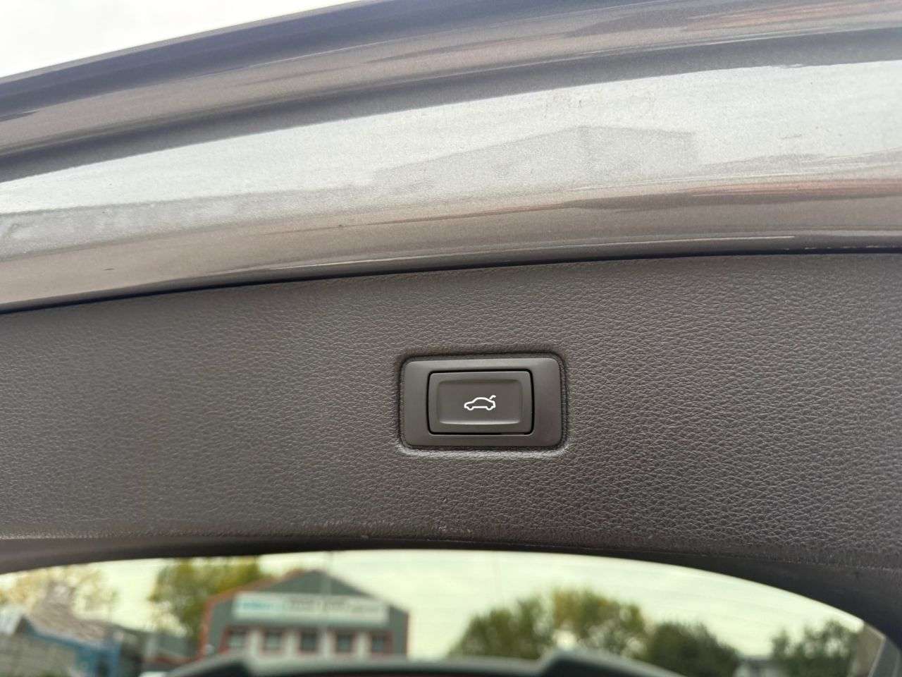 2016 AUDI Q7 2016 AUDI Q7