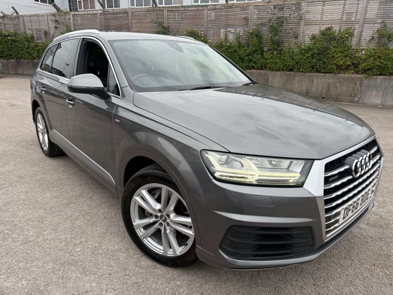 2016 AUDI Q7 2016 AUDI Q7