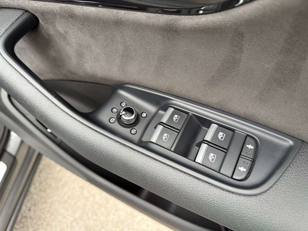 2016 AUDI Q7 2016 AUDI Q7