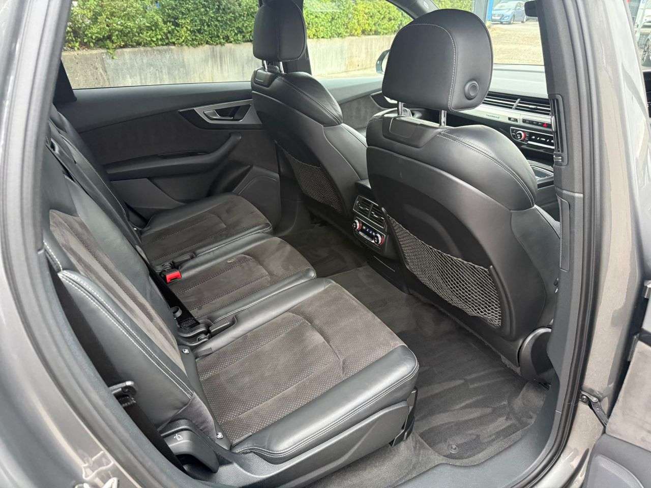 2016 AUDI Q7 2016 AUDI Q7