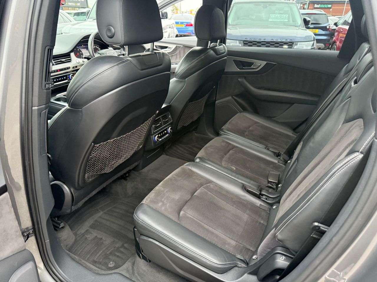 2016 AUDI Q7 2016 AUDI Q7