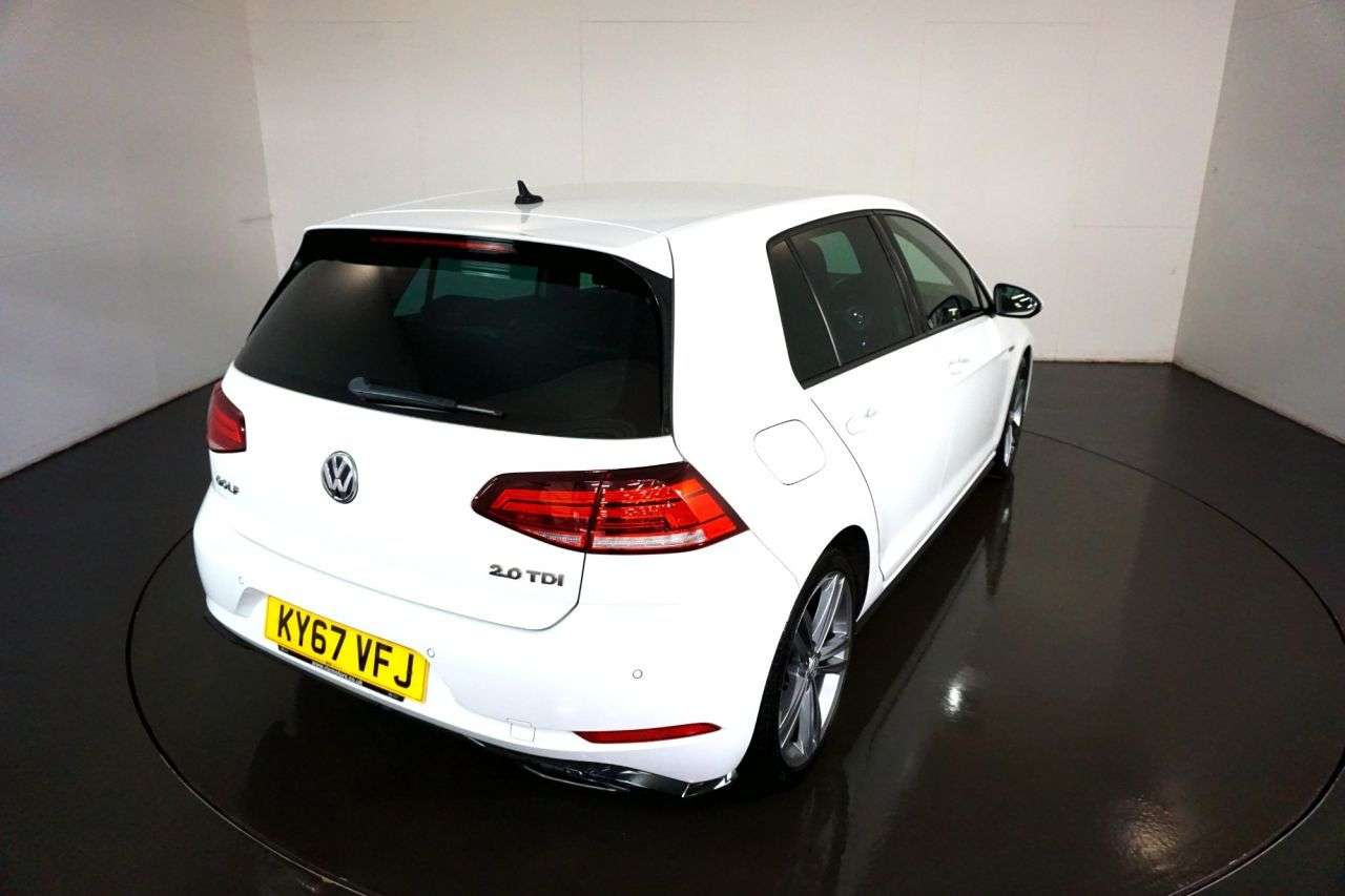 2017 VOLKSWAGEN GOLF 2017 VOLKSWAGEN GOLF