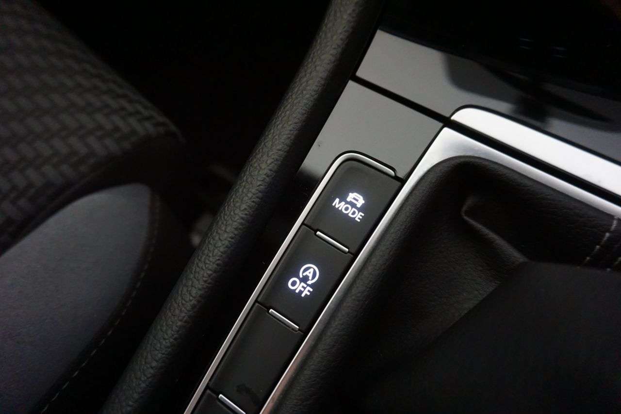 2017 VOLKSWAGEN GOLF 2017 VOLKSWAGEN GOLF