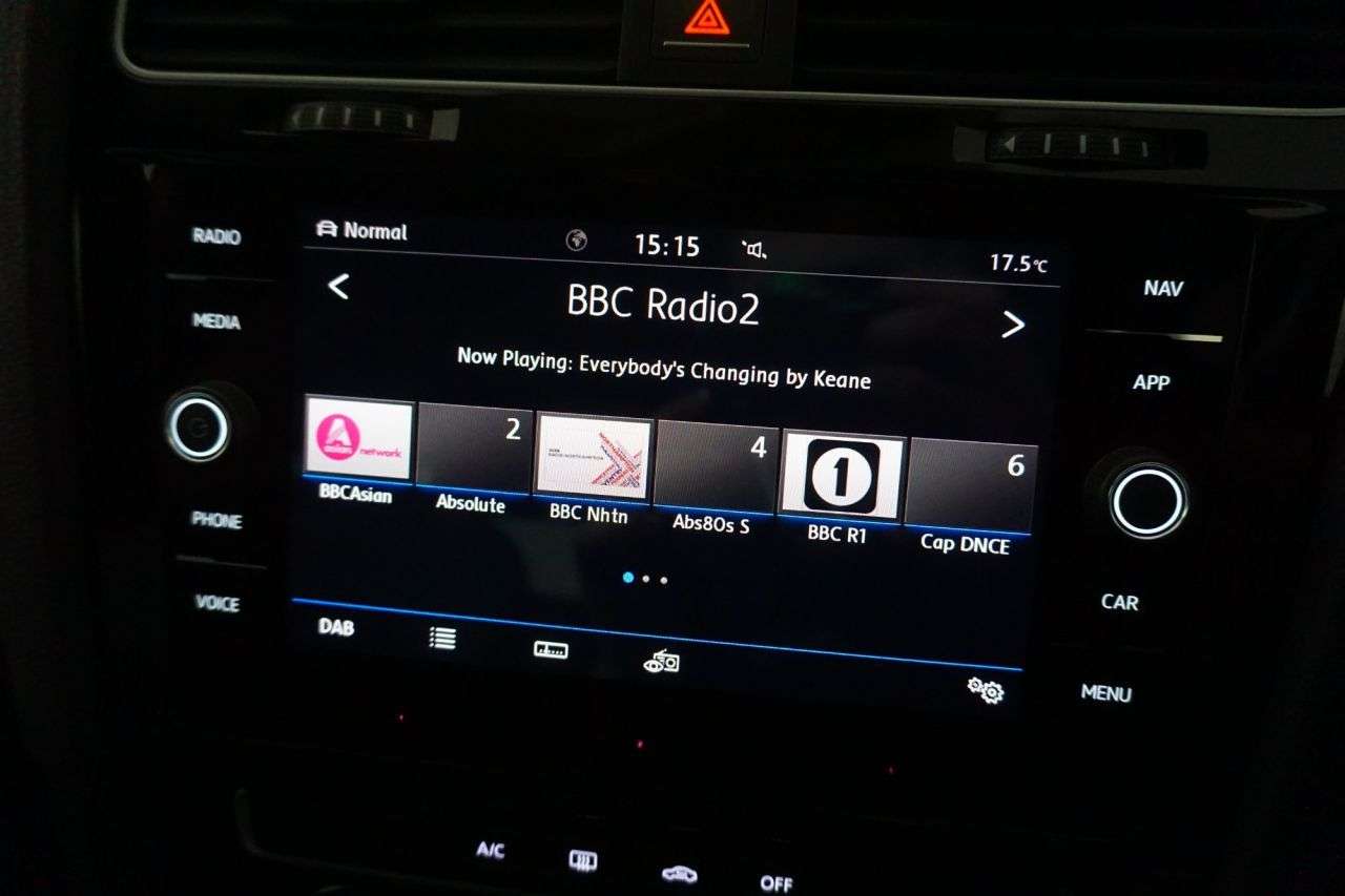 2017 VOLKSWAGEN GOLF 2017 VOLKSWAGEN GOLF