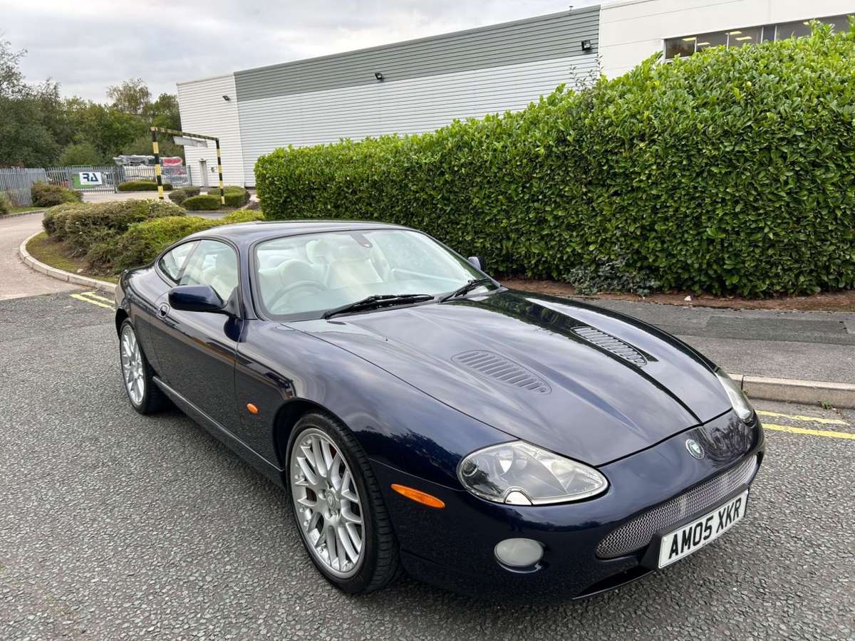 Check out this Jaguar Xkr 2005 Petrol Automatic