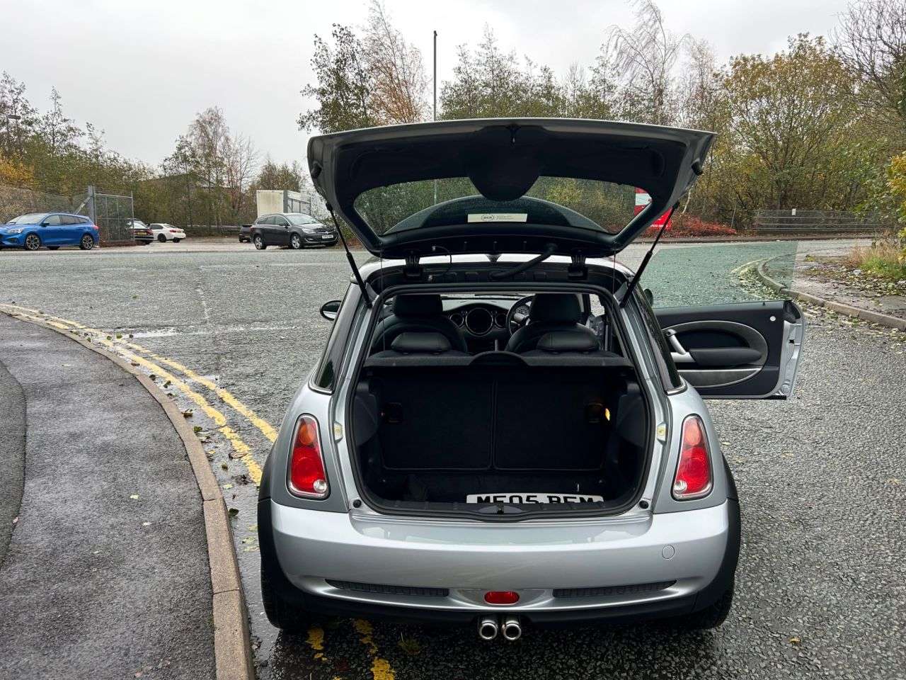 2005 MINI HATCH 2005 MINI HATCH