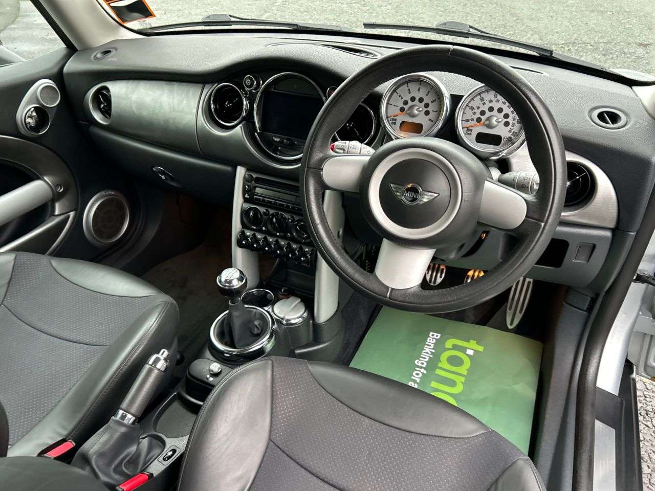 2005 MINI HATCH 2005 MINI HATCH