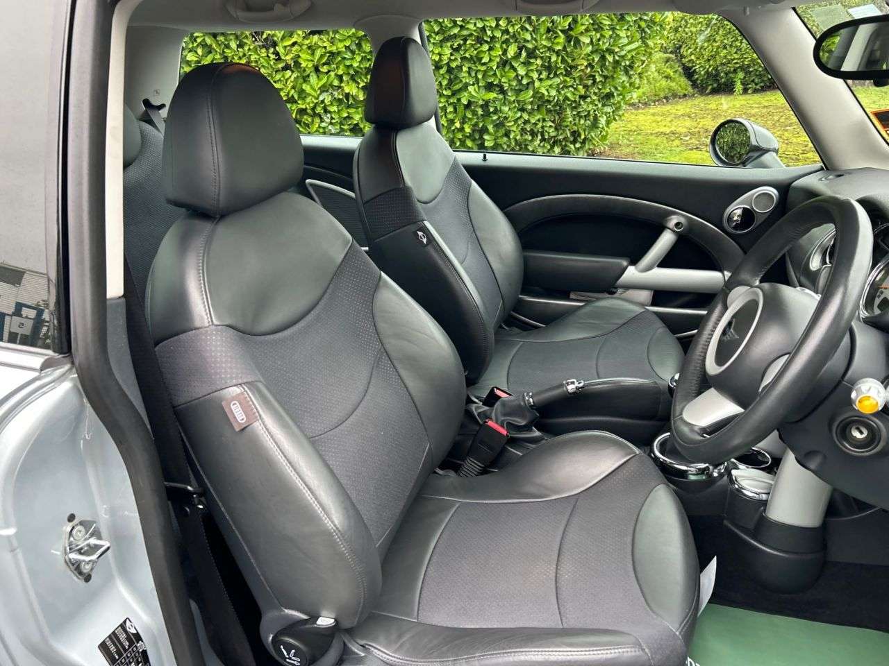 2005 MINI HATCH 2005 MINI HATCH