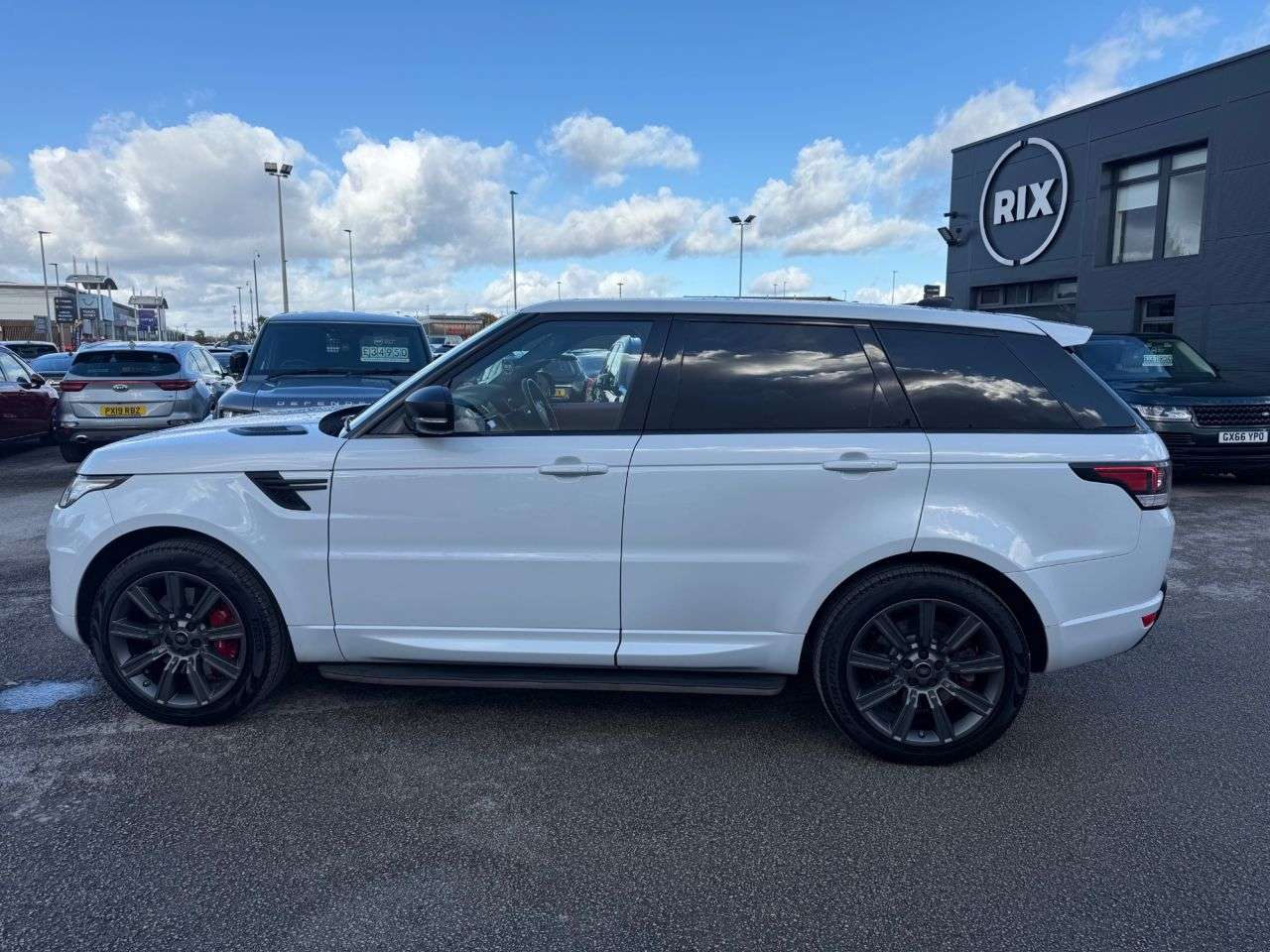 A 2016 LAND ROVER RANGE ROVER SPORT 3.0 SD V6 HSE Dynamic SUV 5dr Diesel Auto 4WD Euro 6-Factory Extras Worth £ A 2016 LAND ROVER RANGE ROVER SPORT 3.0 SD V6 HSE Dynamic SUV 5dr Diesel Auto 4WD Euro 6-Factory Extras Worth £