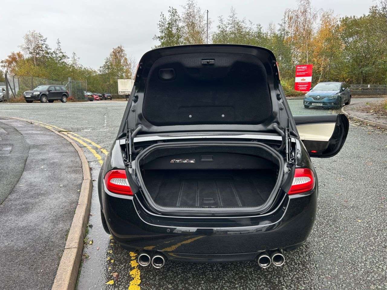 2013 JAGUAR XKR 2013 JAGUAR XKR