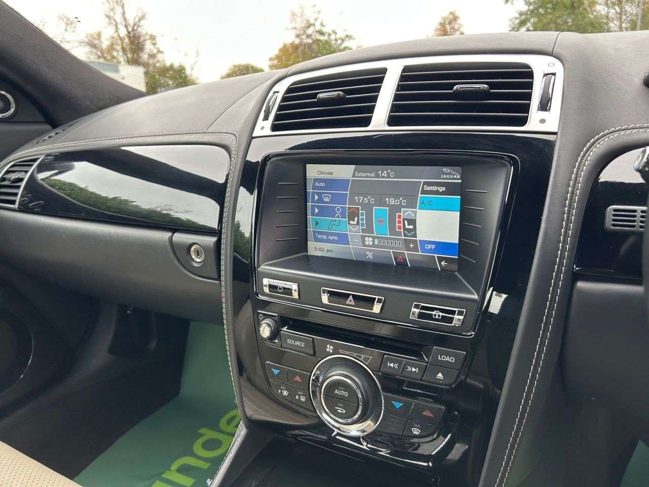 2013 JAGUAR XKR 2013 JAGUAR XKR