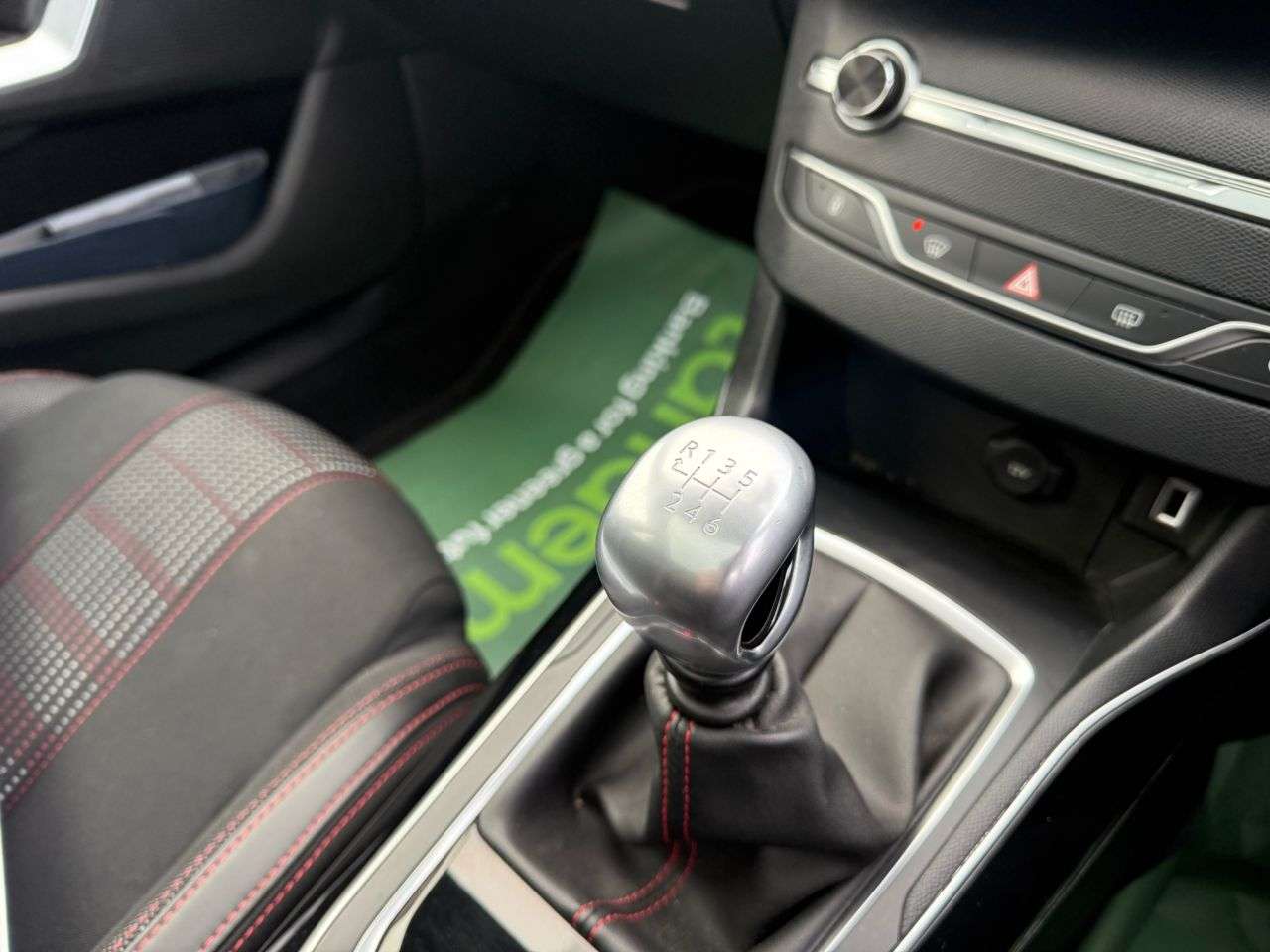 2017 PEUGEOT 308 SW 2017 PEUGEOT 308 SW