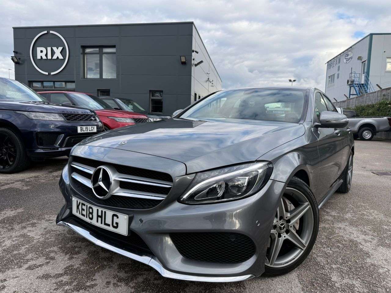 A 2018 MERCEDES-BENZ C-CLASS 2.0 C200 AMG Line Saloon 4dr Petrol G-Tronic+ Euro 6-2 FORMER KEEPERS-FINIS A 2018 MERCEDES-BENZ C-CLASS 2.0 C200 AMG Line Saloon 4dr Petrol G-Tronic+ Euro 6-2 FORMER KEEPERS-FINIS