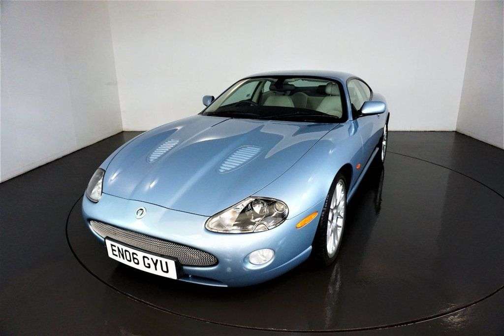 2006 JAGUAR XK8 2006 JAGUAR XK8