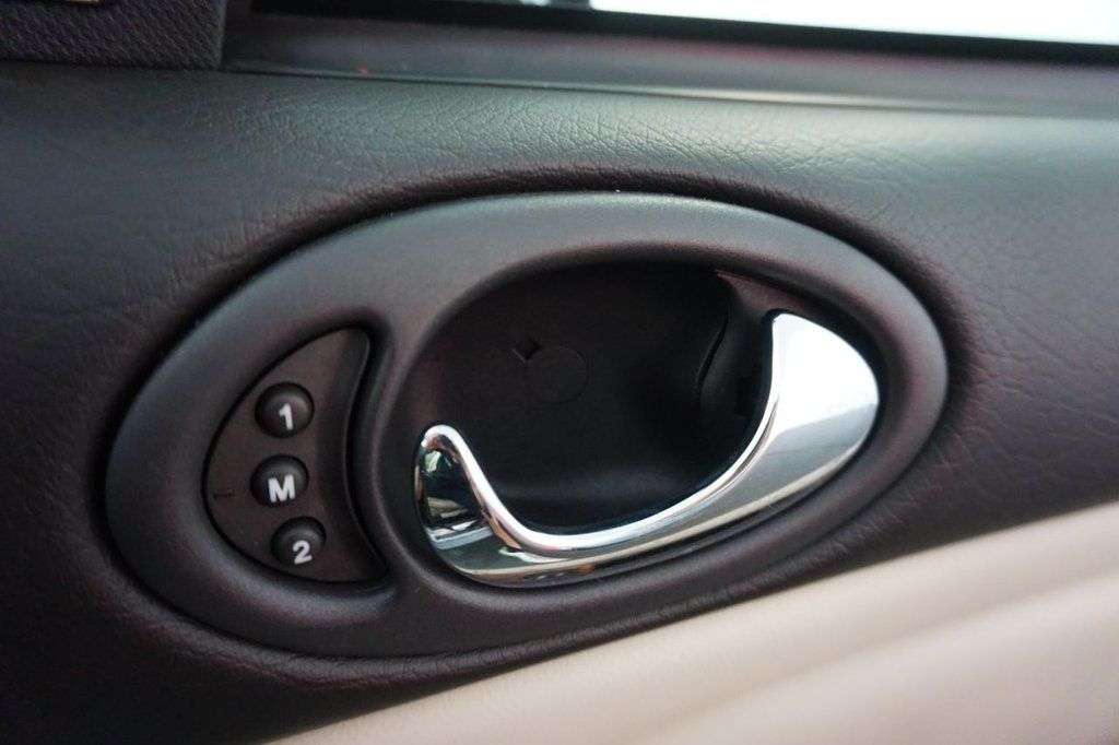 2006 JAGUAR XK8 2006 JAGUAR XK8