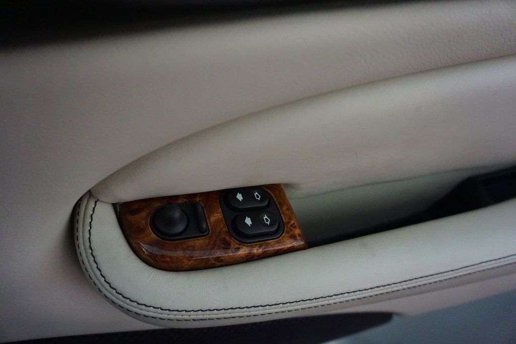 2006 JAGUAR XK8 2006 JAGUAR XK8