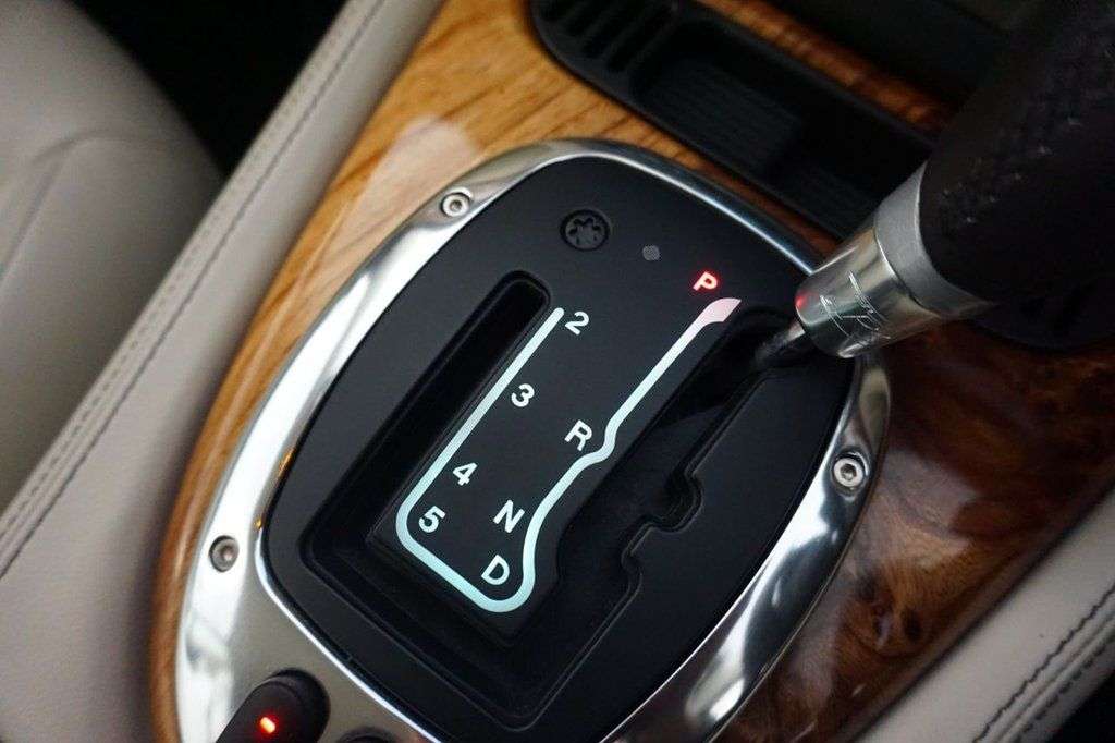 2006 JAGUAR XK8 2006 JAGUAR XK8