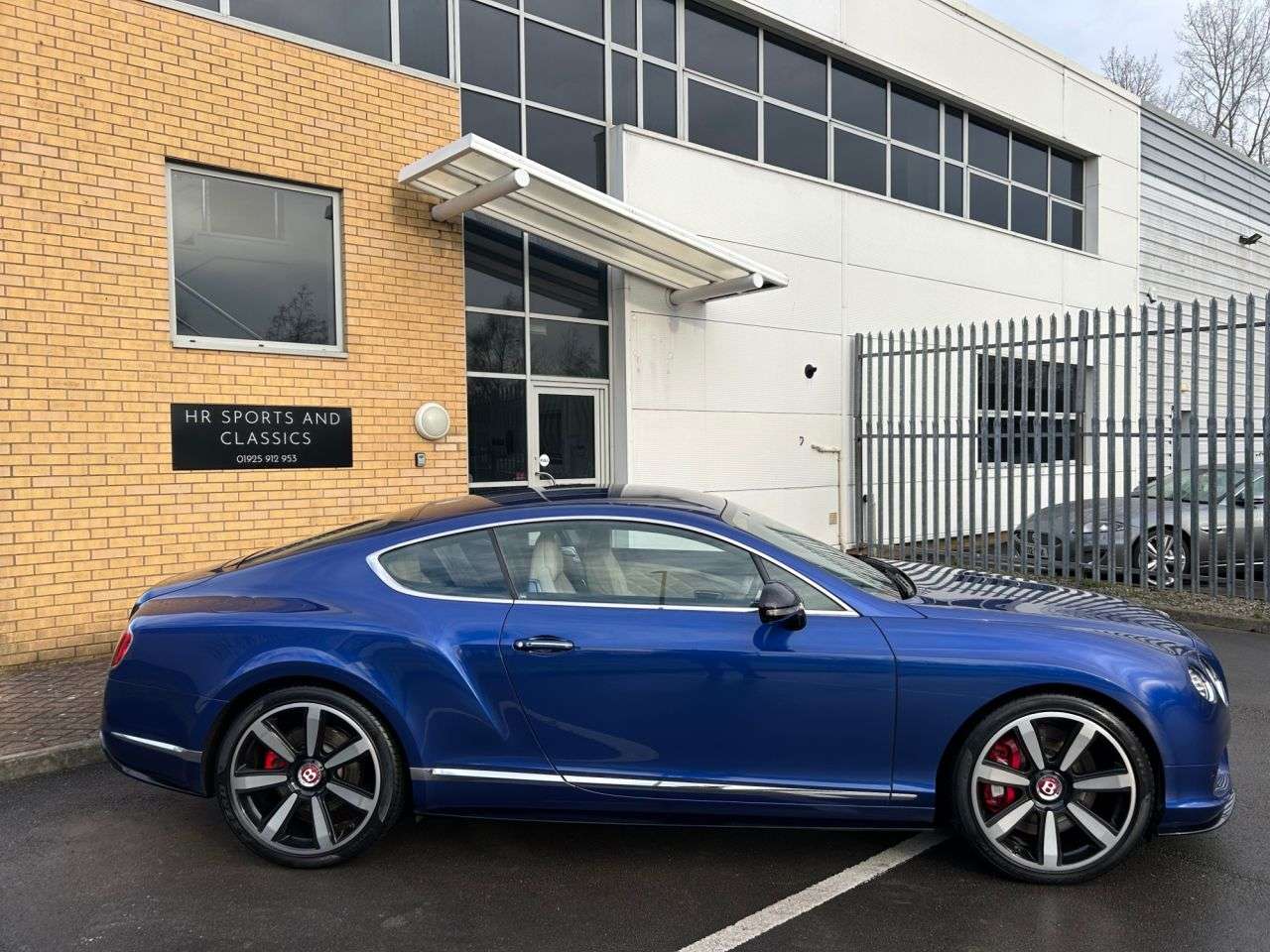 A 2014 BENTLEY CONTINENTAL 4.0 V8 GT S Coupe 2d Auto 521 BHP-2 Former Keepers-Last Keeper Since Nov 20 A 2014 BENTLEY CONTINENTAL 4.0 V8 GT S Coupe 2d Auto 521 BHP-2 Former Keepers-Last Keeper Since Nov 20