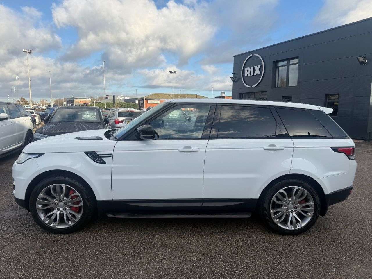 A 2016 LAND ROVER RANGE ROVER SPORT 3.0 SD V6 HSE Dynamic SUV 5dr Diesel Auto 4WD Euro 6-Factory Extras Worth £ A 2016 LAND ROVER RANGE ROVER SPORT 3.0 SD V6 HSE Dynamic SUV 5dr Diesel Auto 4WD Euro 6-Factory Extras Worth £