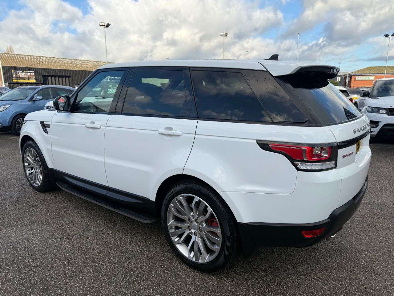 A 2016 LAND ROVER RANGE ROVER SPORT 3.0 SD V6 HSE Dynamic SUV 5dr Diesel Auto 4WD Euro 6-Factory Extras Worth £ A 2016 LAND ROVER RANGE ROVER SPORT 3.0 SD V6 HSE Dynamic SUV 5dr Diesel Auto 4WD Euro 6-Factory Extras Worth £
