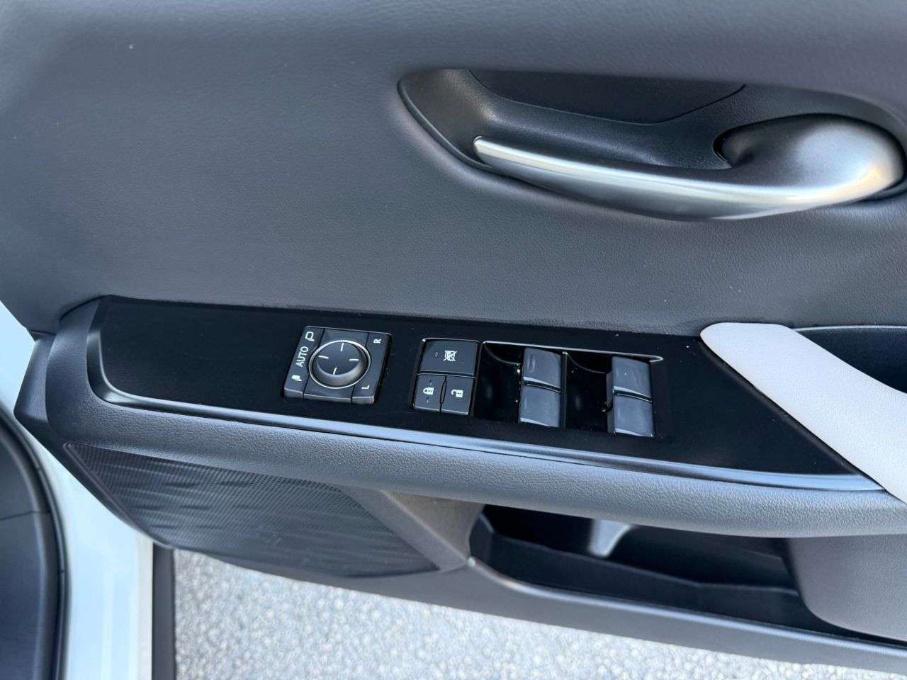 2023 LEXUS UX 2023 LEXUS UX