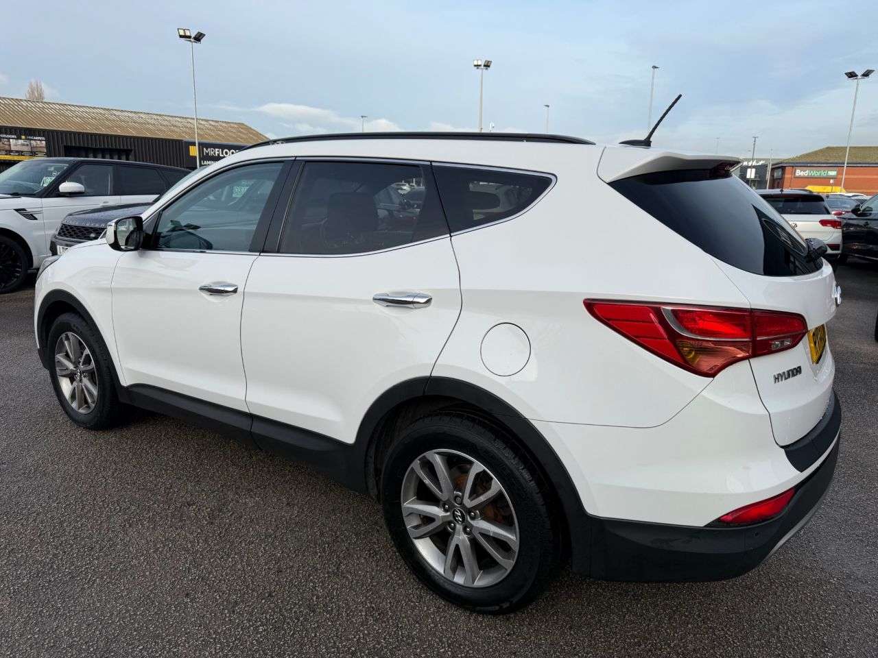 A 2014 HYUNDAI SANTA FE 2.2 CRDi Premium SUV 5dr Diesel Manual 4WD-2 FORMER KEEPERS-7 SEATS-BLACK L A 2014 HYUNDAI SANTA FE 2.2 CRDi Premium SUV 5dr Diesel Manual 4WD-2 FORMER KEEPERS-7 SEATS-BLACK L