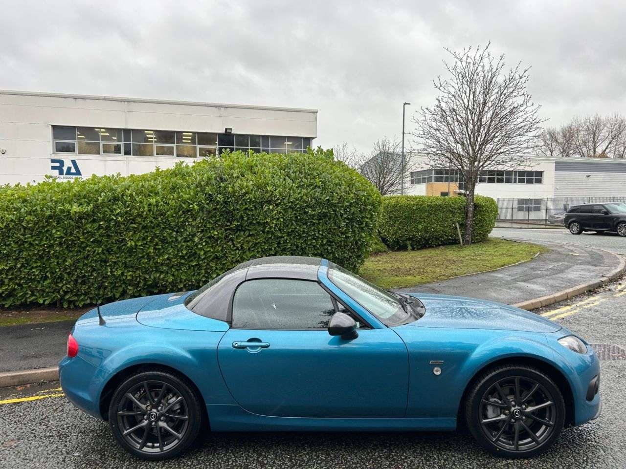 2013 MAZDA MX-5 2013 MAZDA MX-5